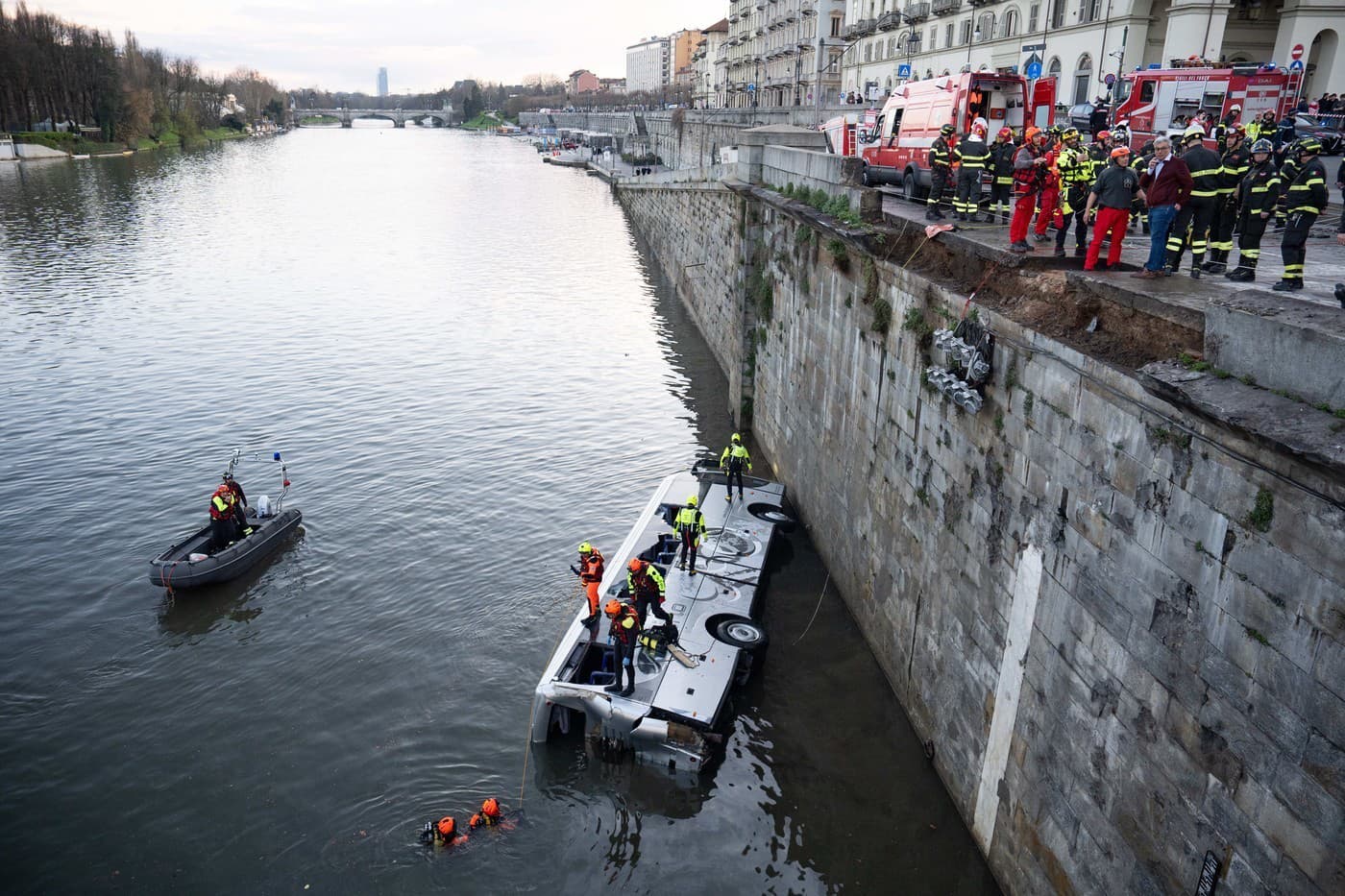 Dráma v Turíne: Autobus