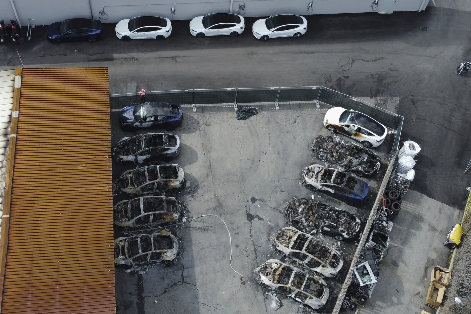V predajni Tesla na
