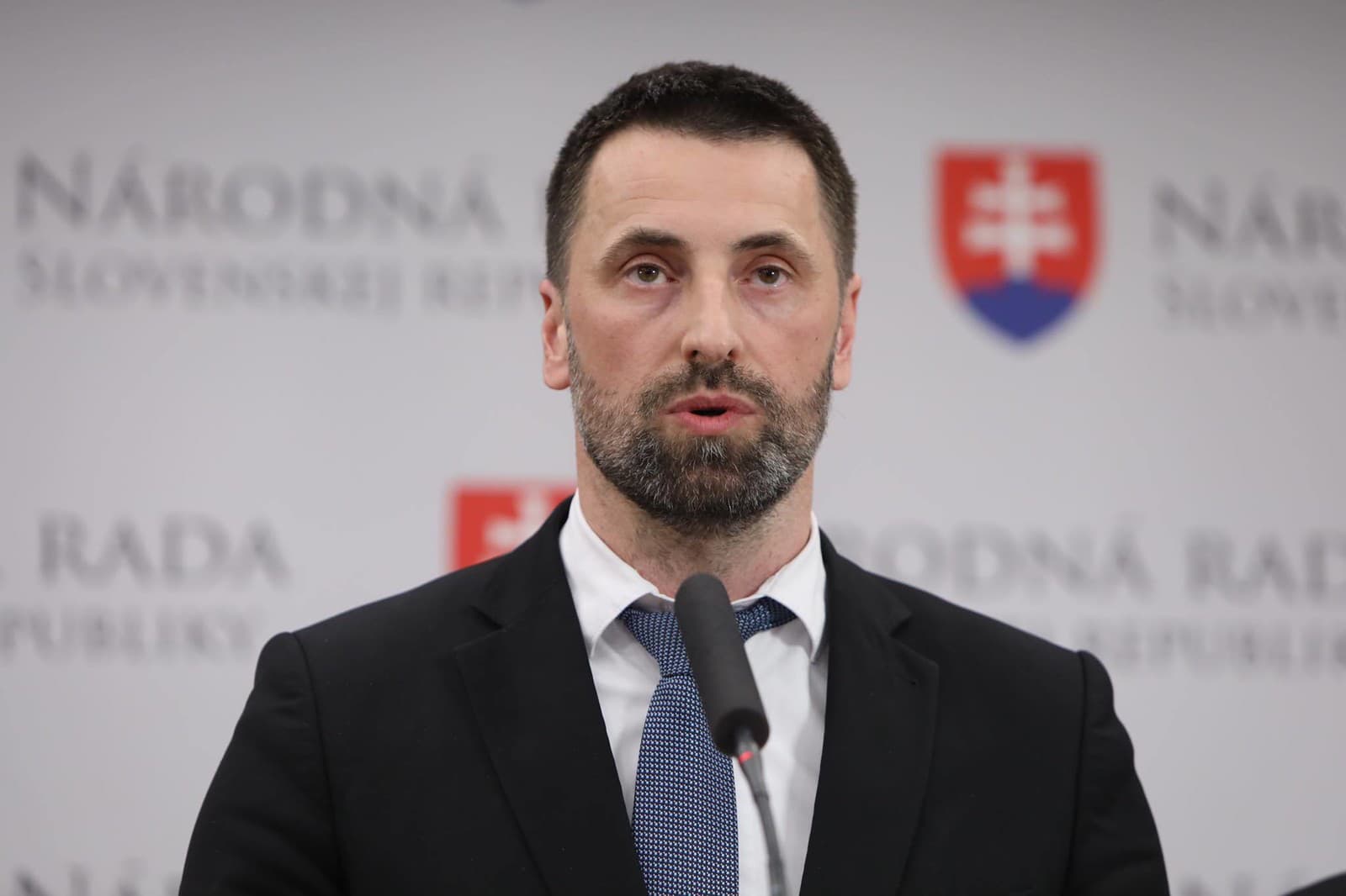 Marián Viskupič