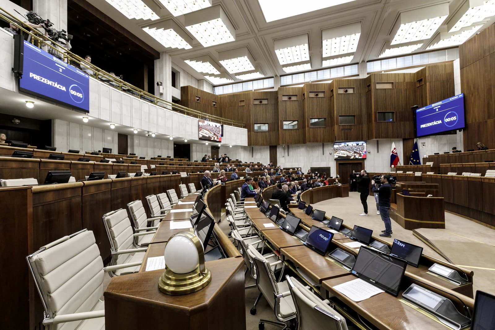 PRIESKUM odhaľuje nálady voličov