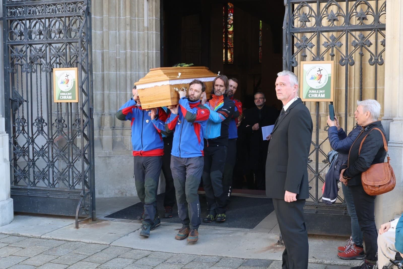 Rozlúčka so Štefanom Kvietikom v Dóme sv. Martina
