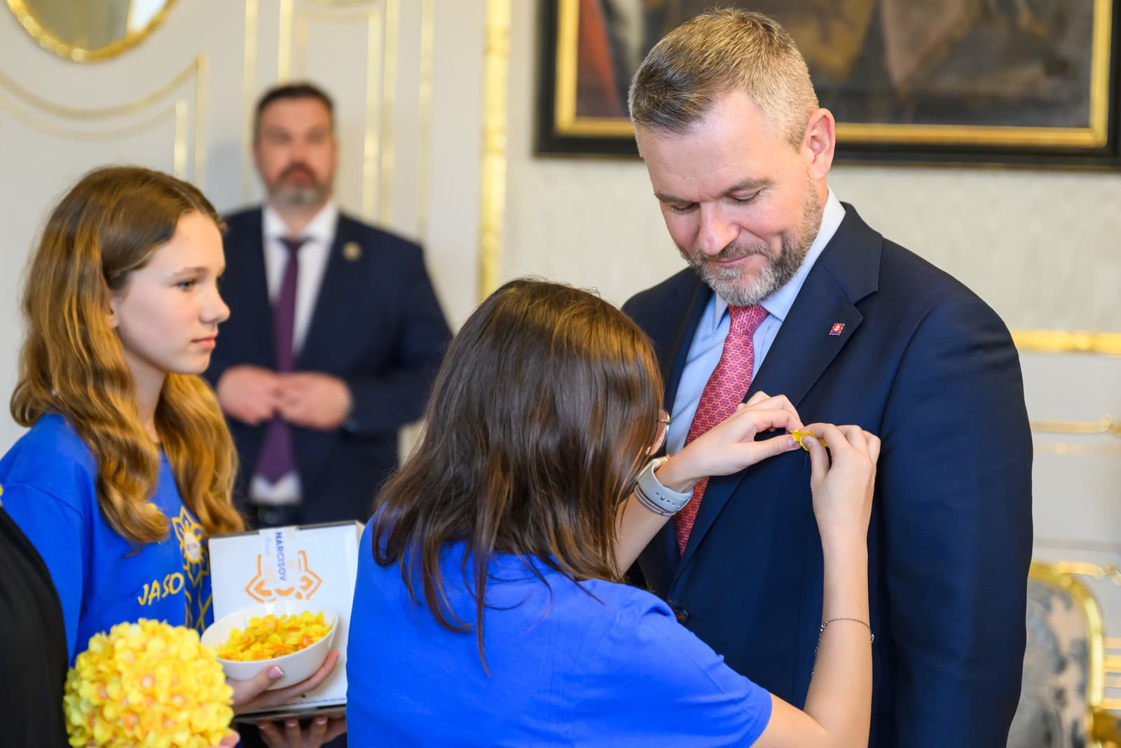 Na snímke prezident SR Peter Pellegrini počas prijatia zástupcov Ligy proti rakovine pri príležitosti Dňa narcisov v Prezidentskom paláci v Bratislave