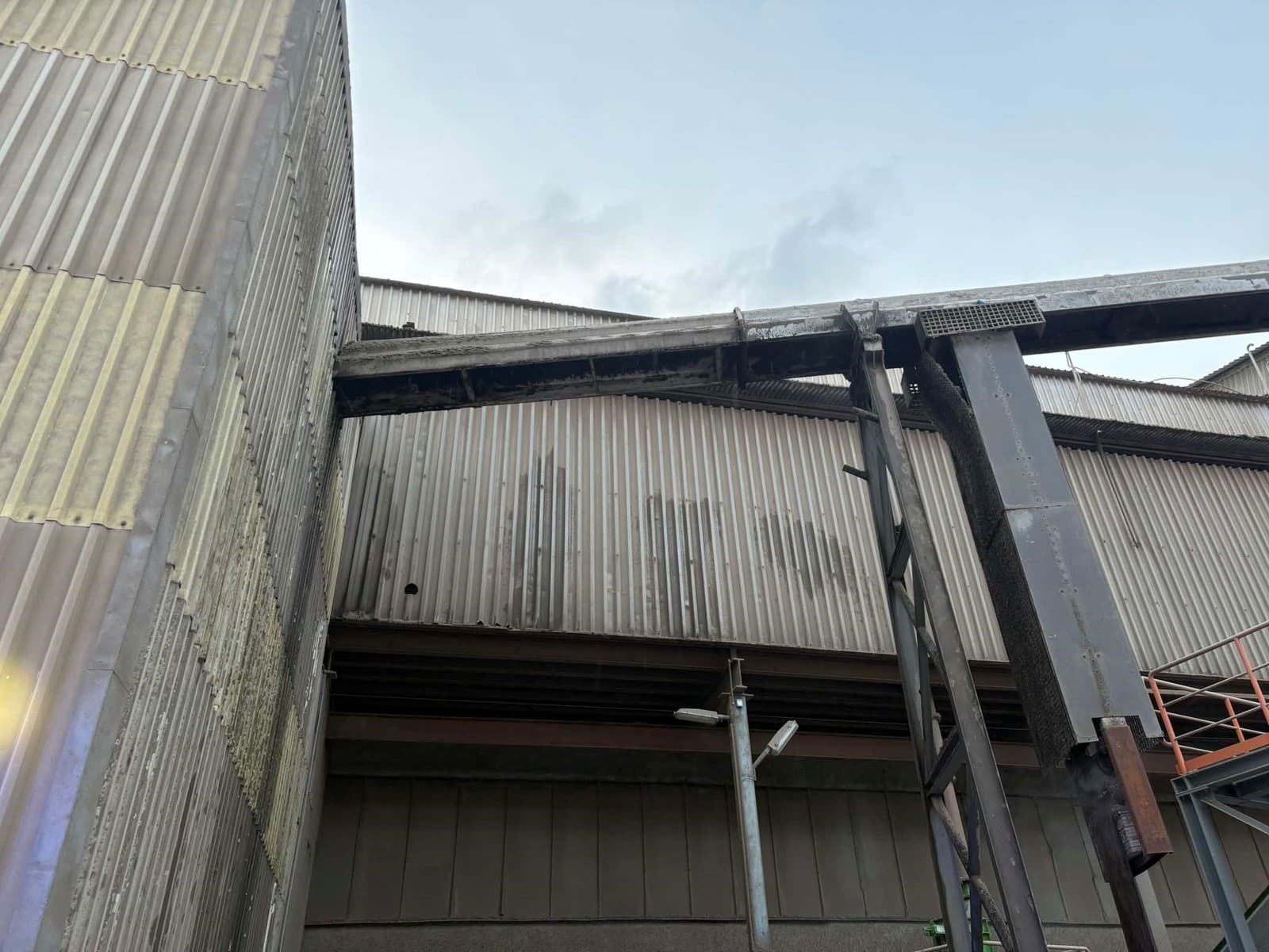 Požiar v cementárni v Turni nad Bodvou