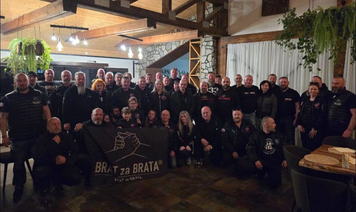 Polícia ide po krku