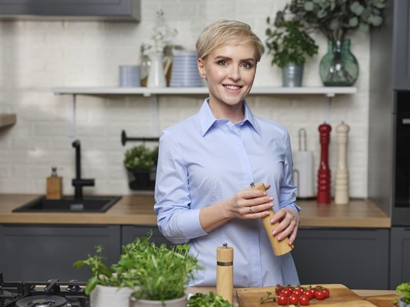 Do potravinovej zbierky sa zapojili viaceré známe tváre, podporila ju aj Kvetka