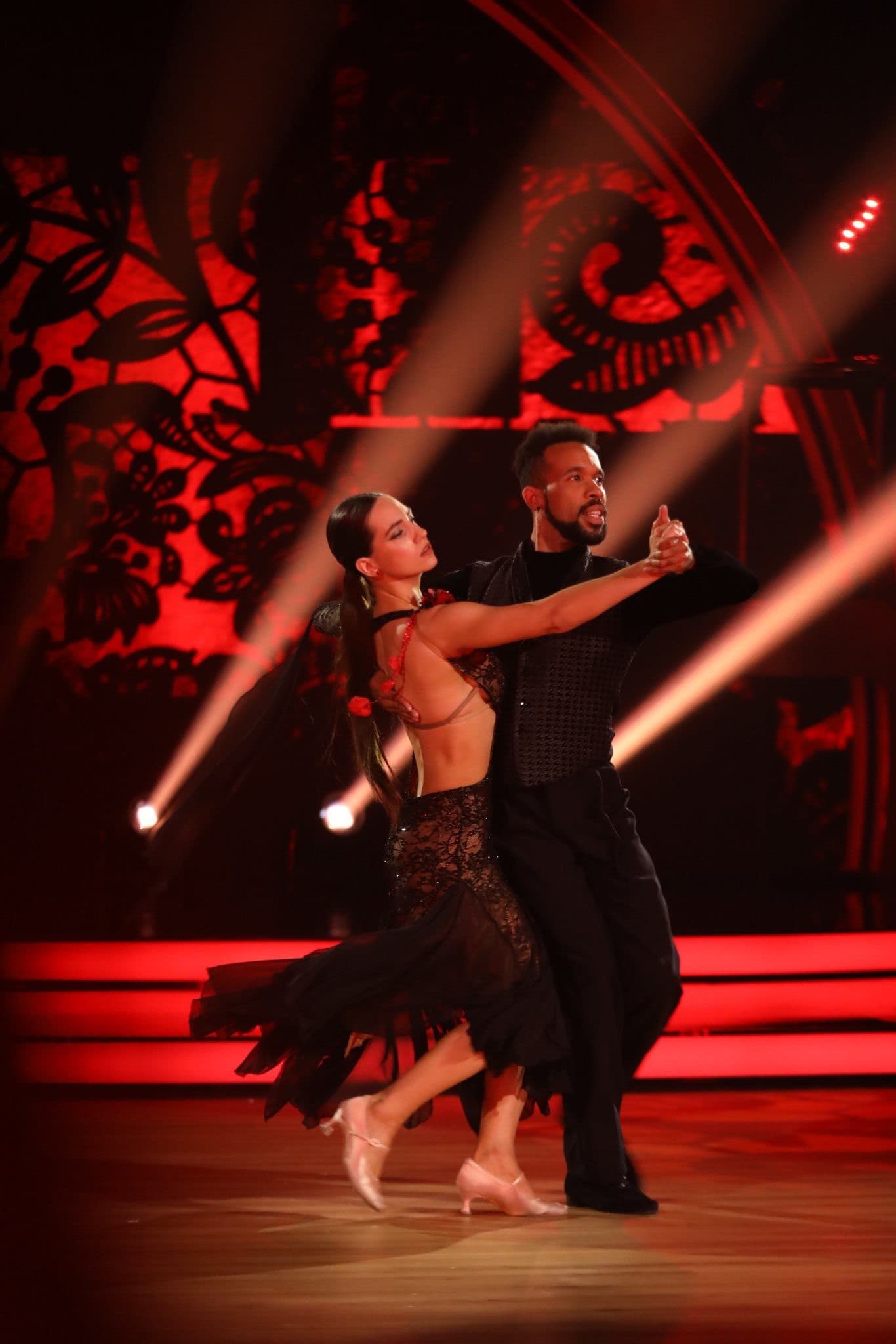 Let's Dance, 9.kolo, Ráchel Šoltésová a Titus Ablorh 