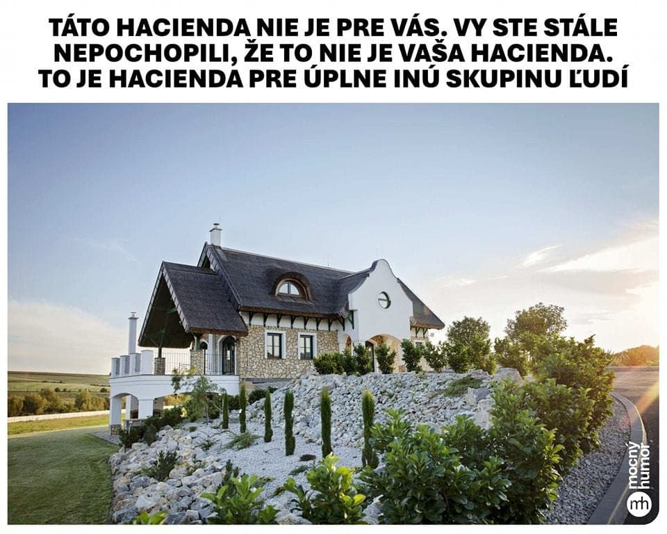 Uletená omietka, prilby v