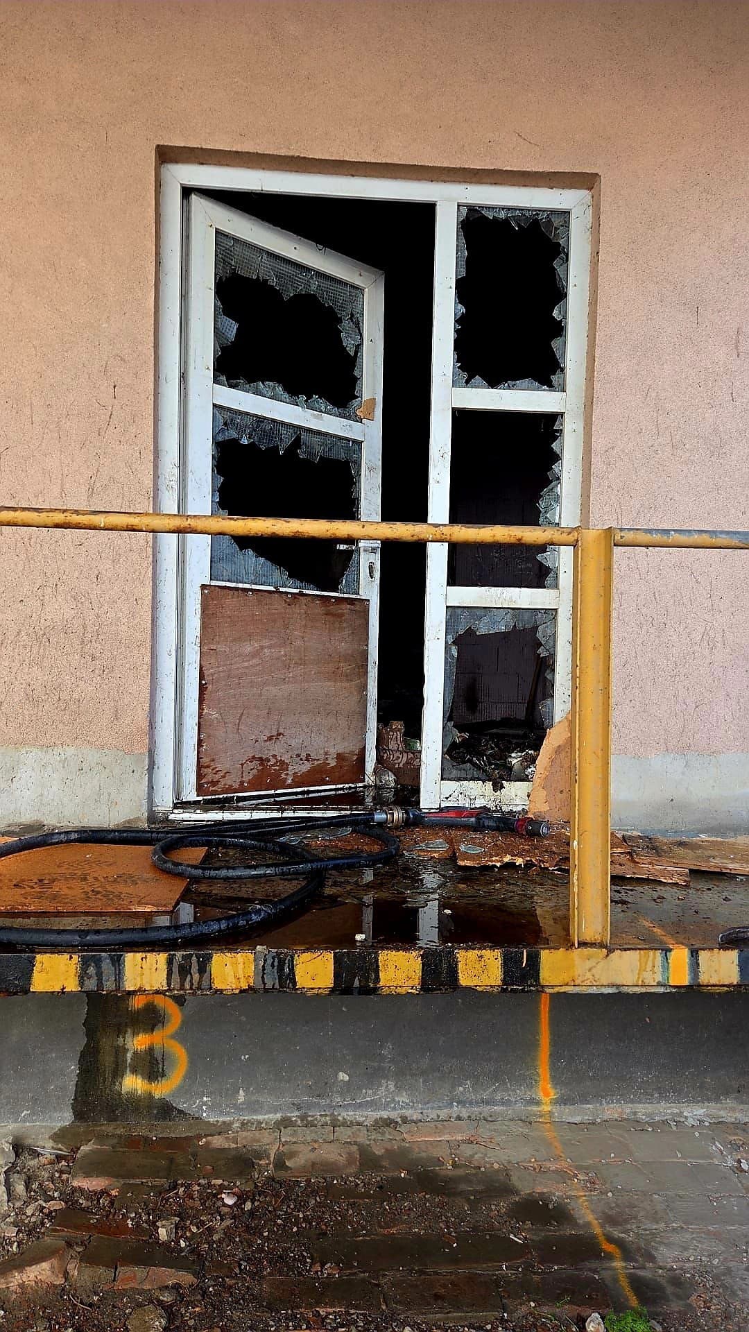 V opustenej budove na