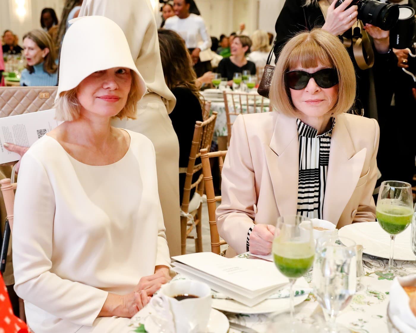 Pamela Anderson na raňajkách nadácie Tory Burch Foundation