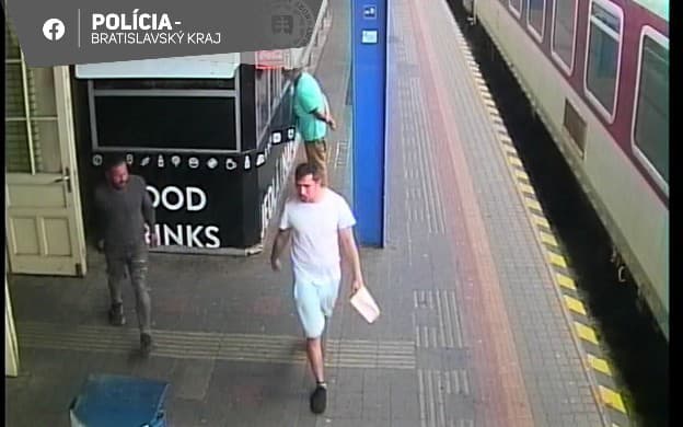 mužovi na železničnej stanici v Bratislave ukradli peňaženku