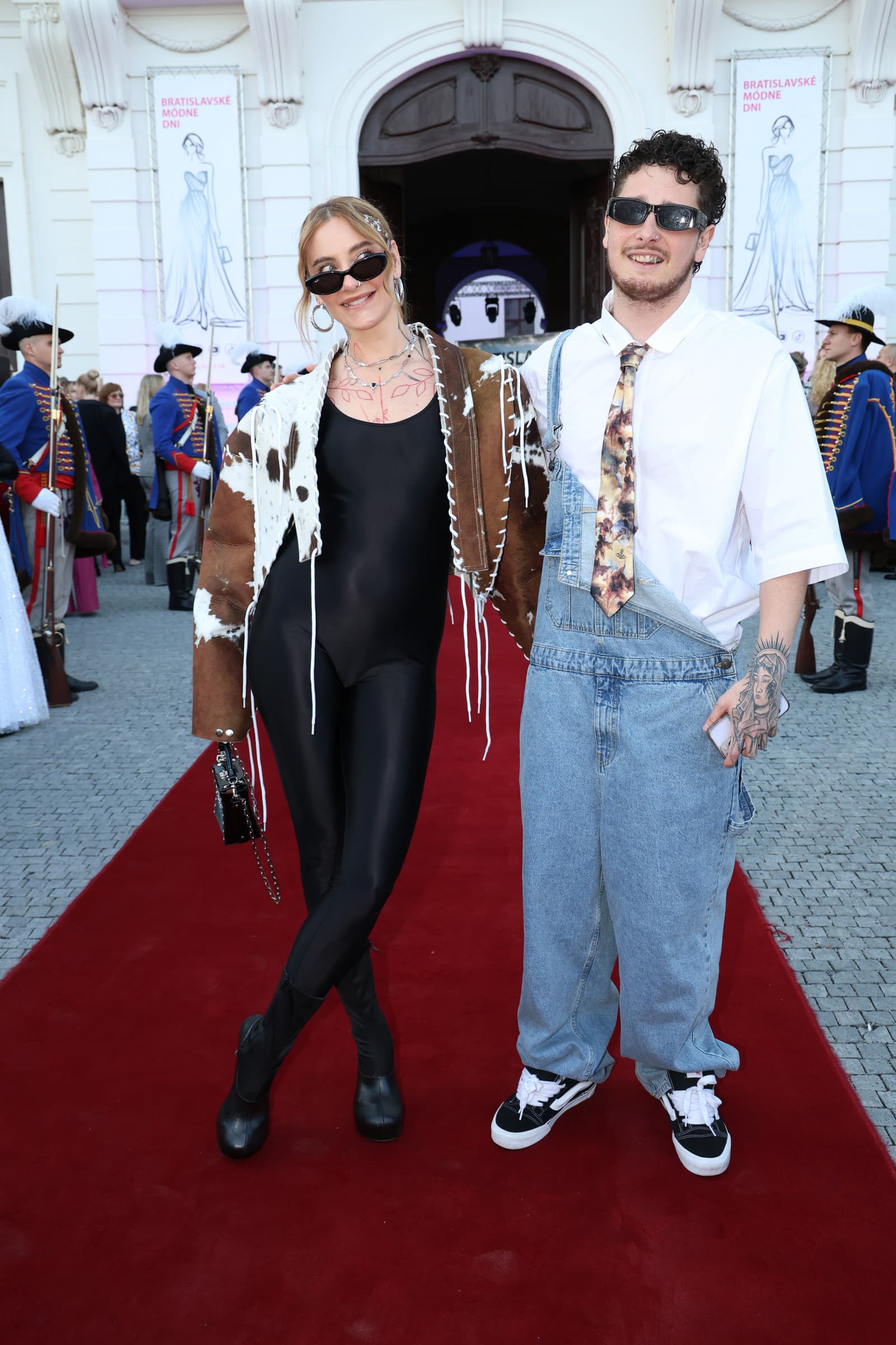 Bratislavské módne dni - druhý deň. Janka Topanka s priateľom