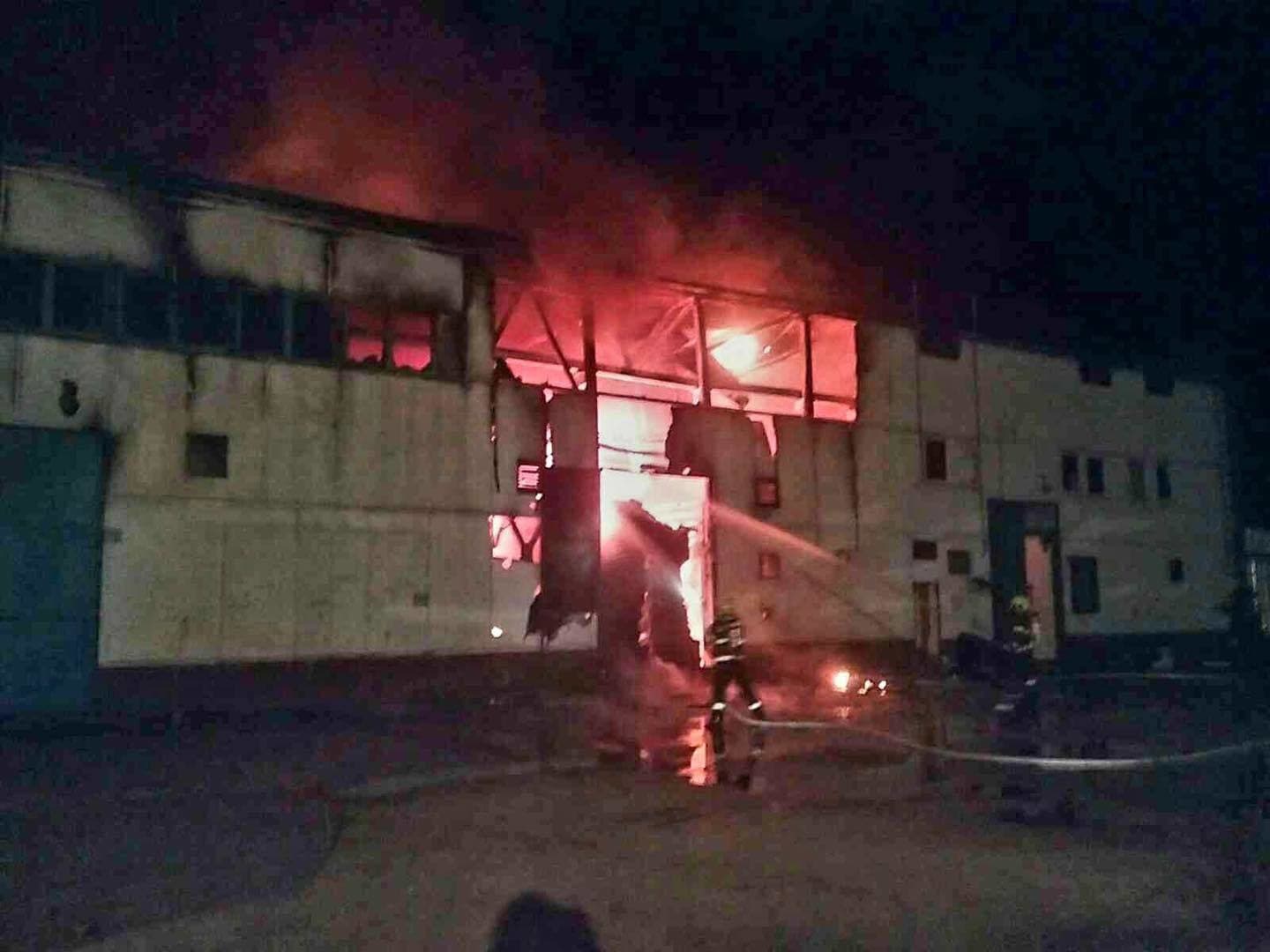 V priestoroch opustenej budovy