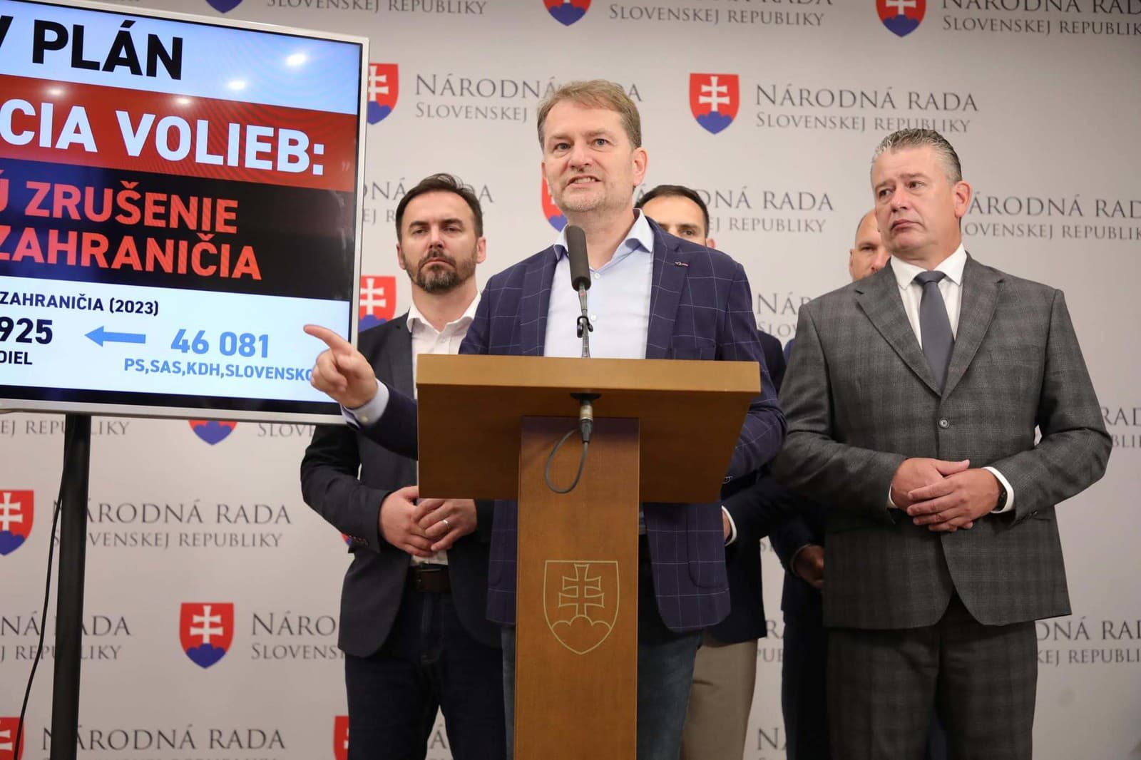 Matovič na svojich nezabúda!