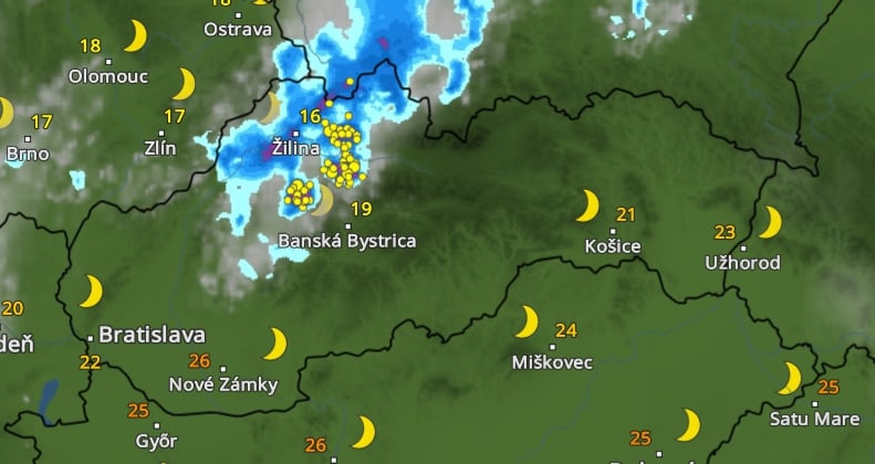 Predpokladané búrky o 22.00 h