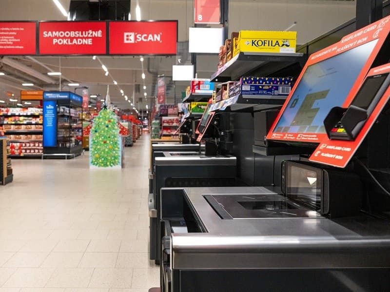 Samoobslužné pokladnice reťazec zaviedol už v roku 2016