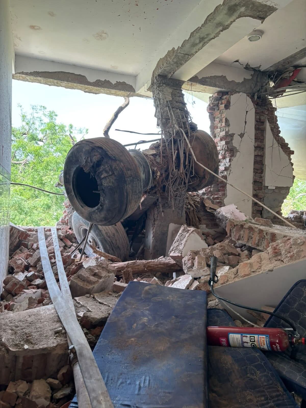 Hrôzostrašné zábery pádu letu