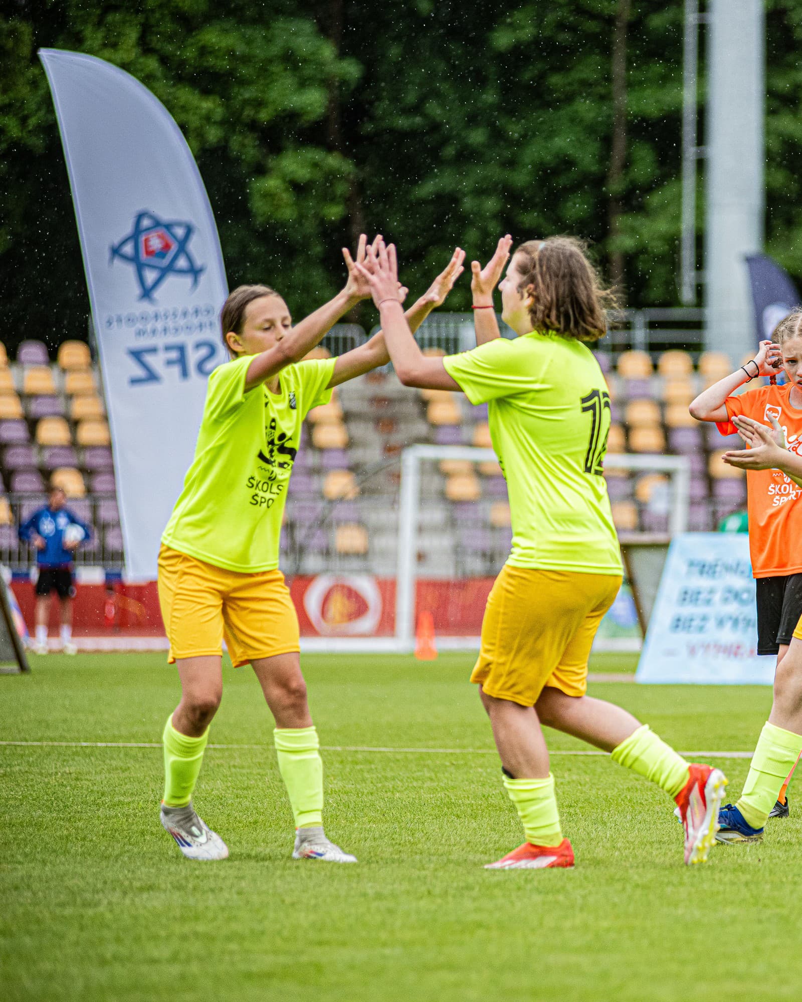 Školský pohár plný fantastických