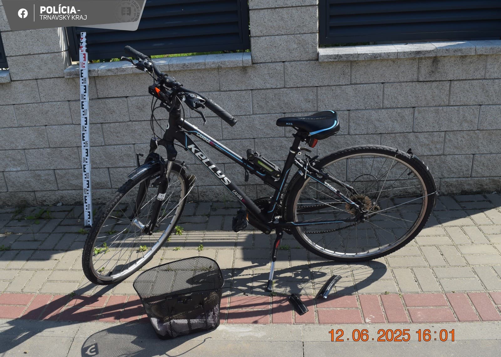 Polícia hľadá svedkov dopravnej