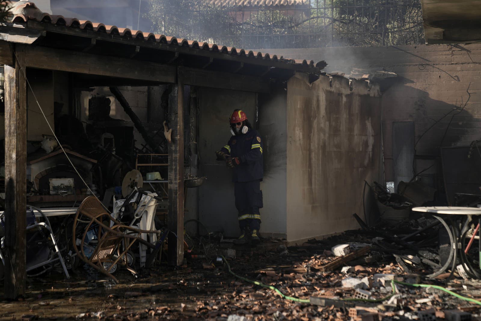 Požiar v okolí Atén