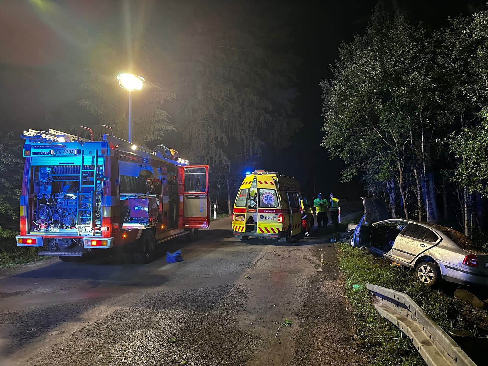 Nočná dopravná nehoda v