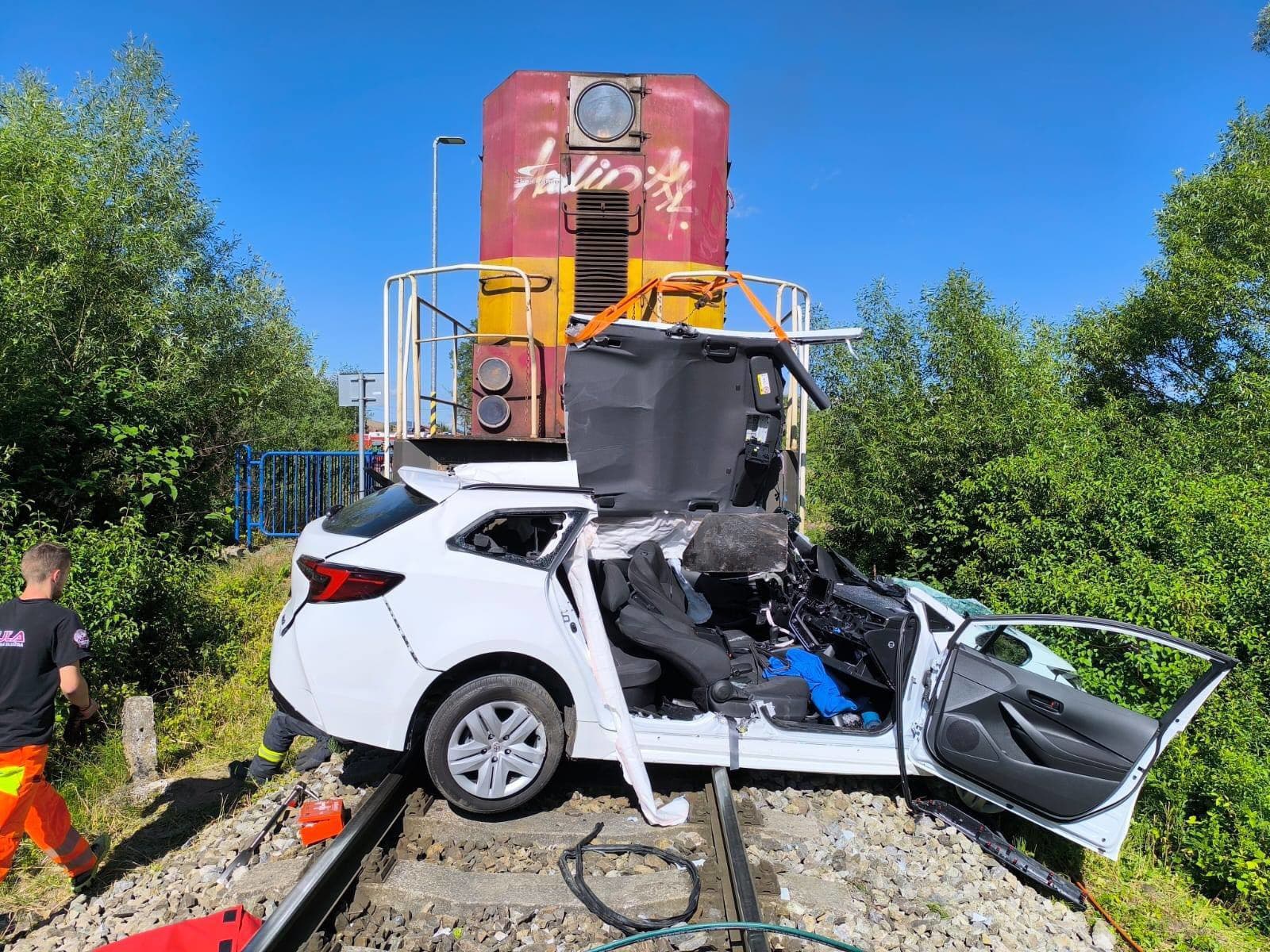 Osobné auto sa zrazilo