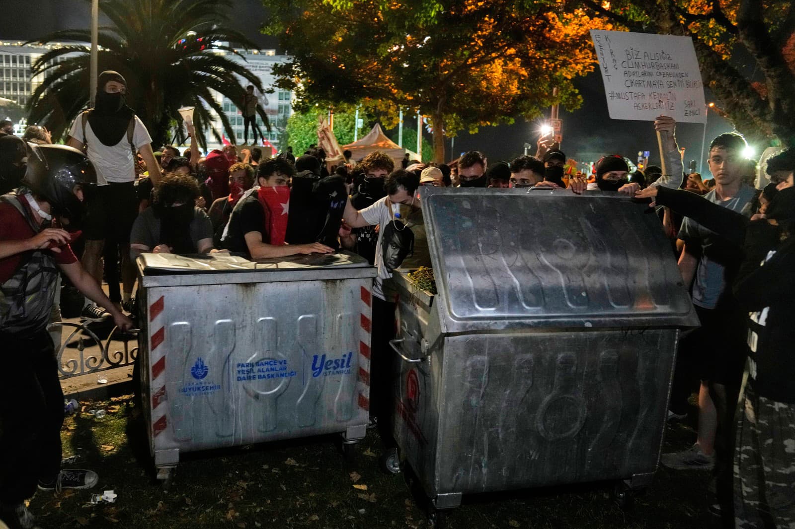 Opozičné protesty v Turecku