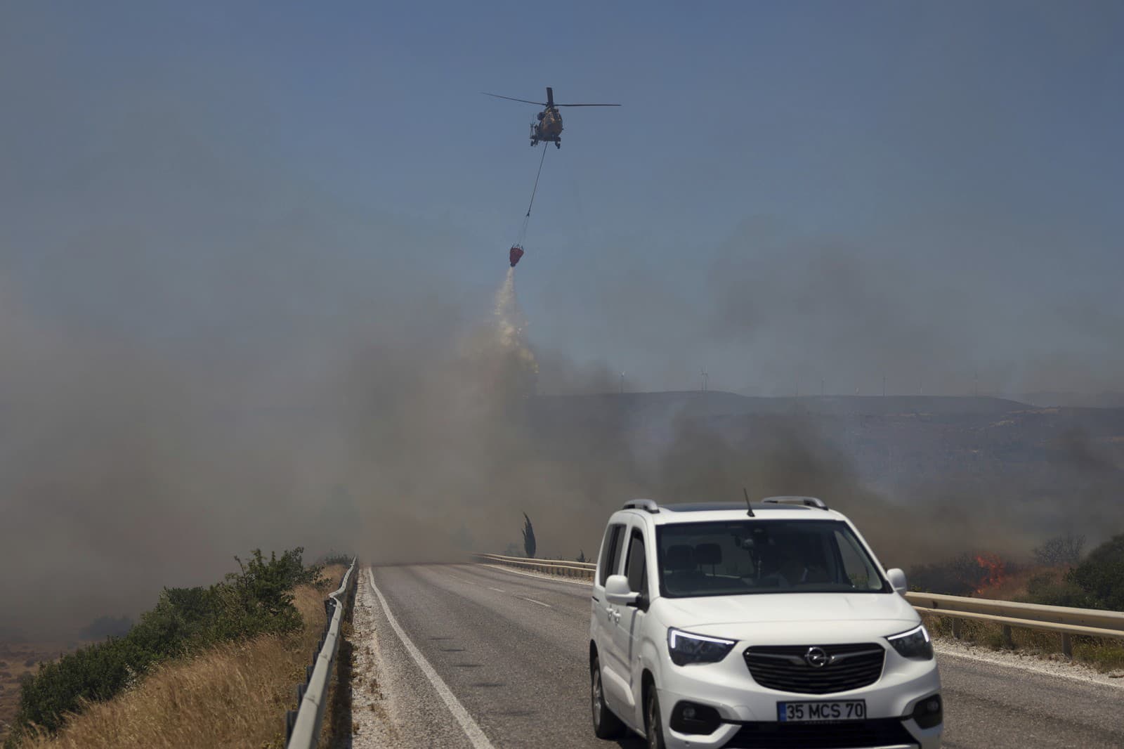 Hasičom sa podarilo skrotiť