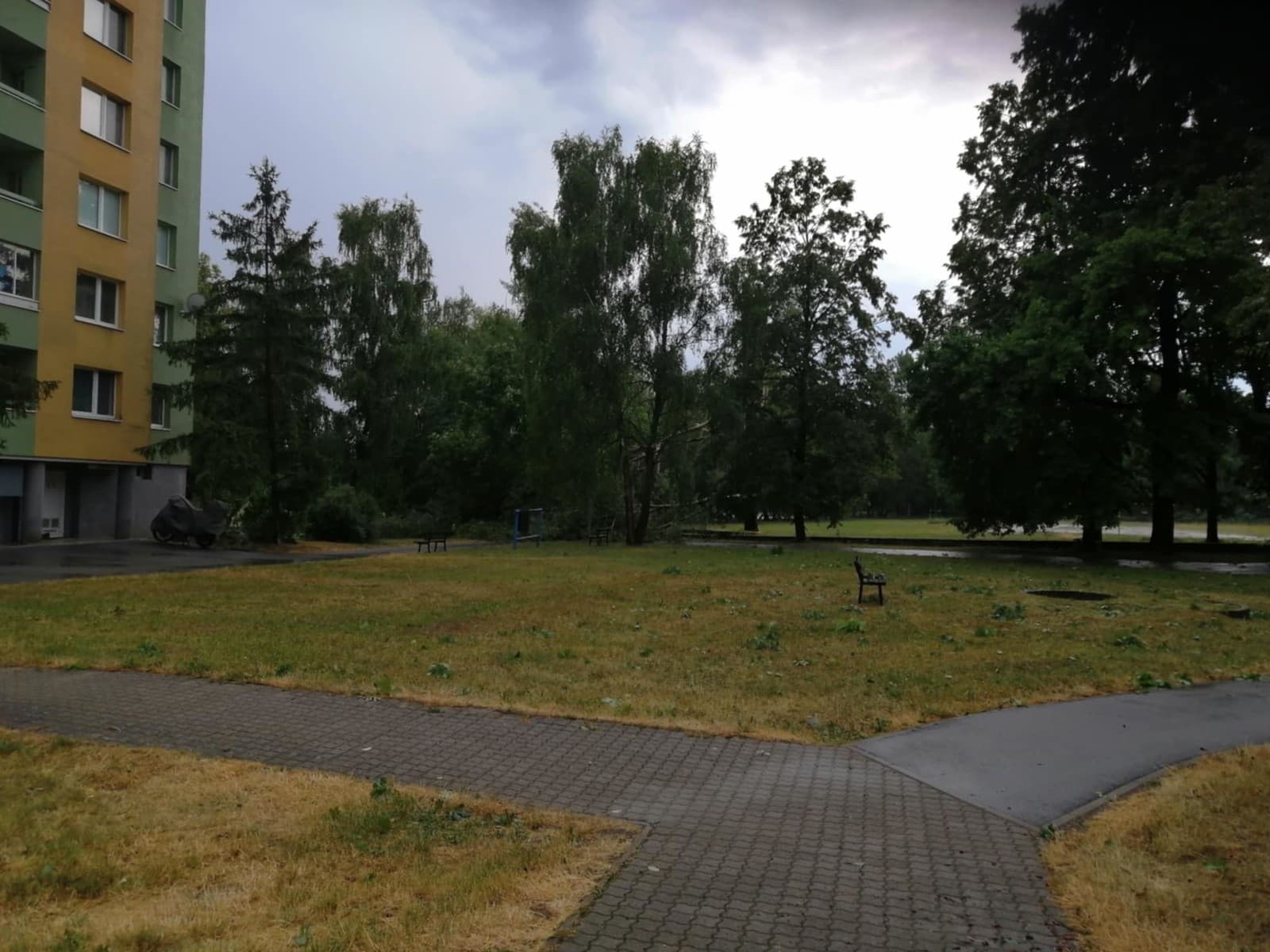 Búrka vyčíňala aj v Prešove. 