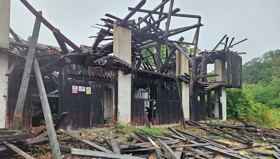 Sušiareň bylín v Hanušovciach nad Topľou nevydržala nápor vetra