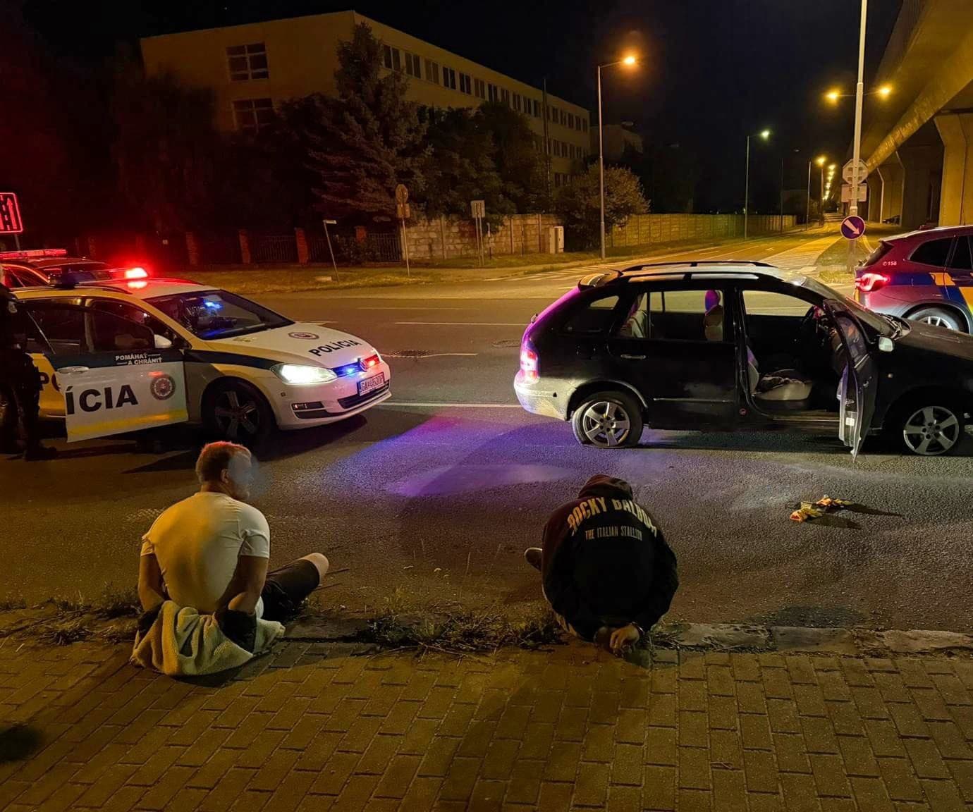 Dráma na cestách: Policajná