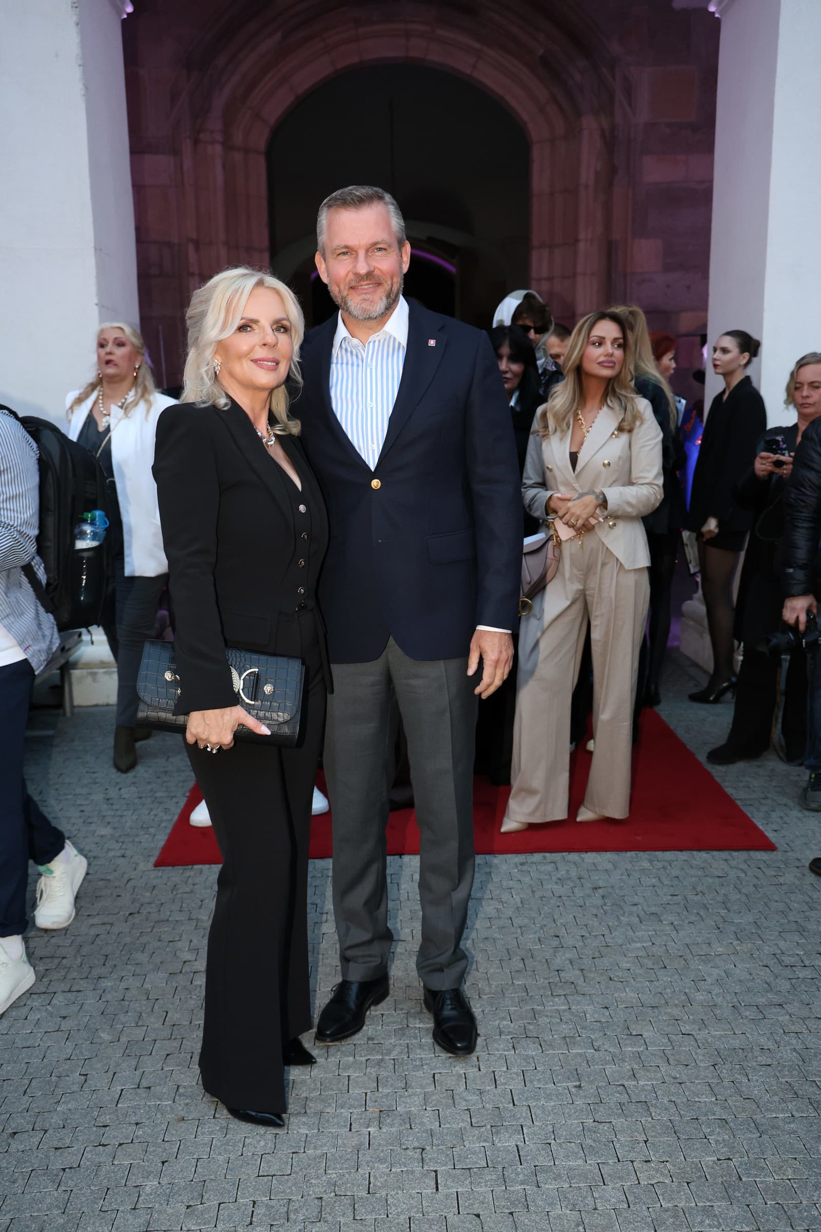 Bratislavské módne dni. Prezident Peter Pellegrini so sestrou Evou