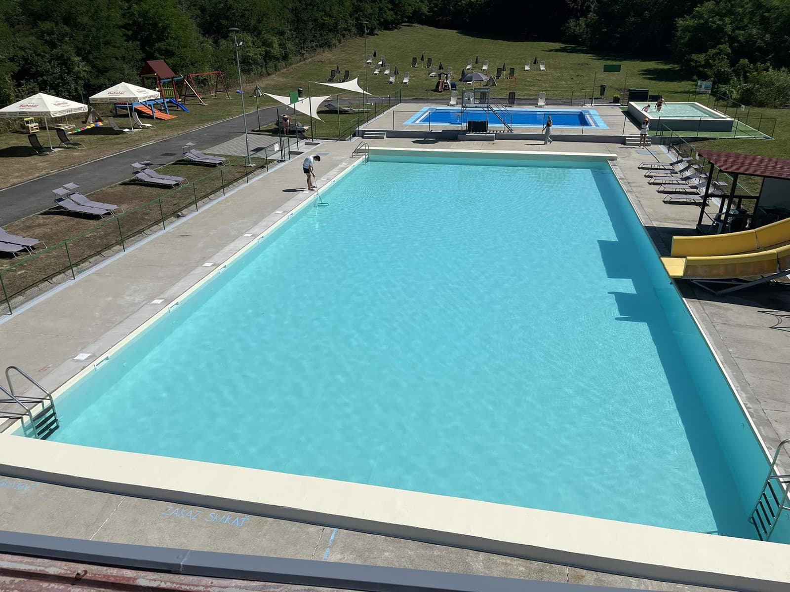 Zákaz kúpania v novootvorenom