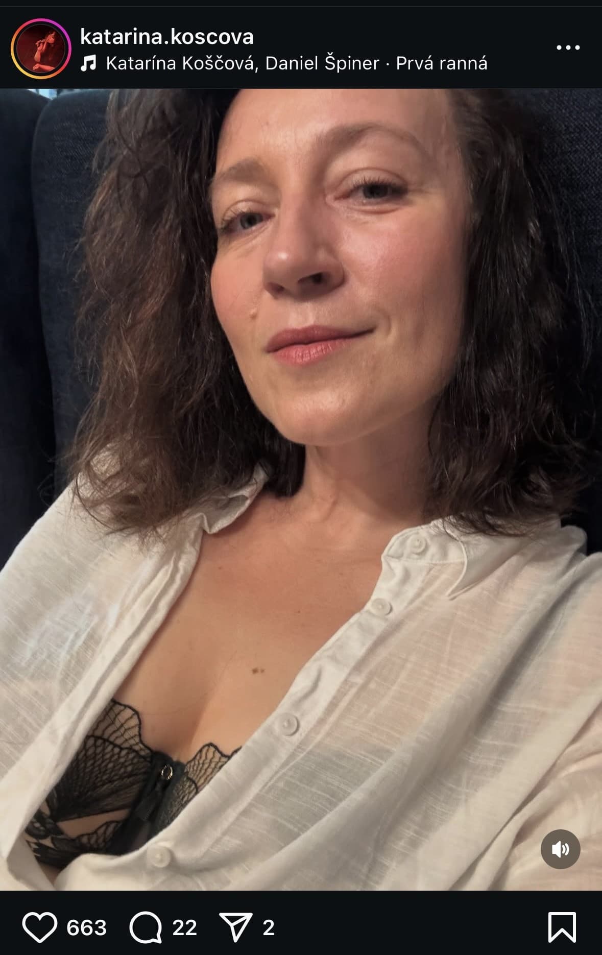 Koščovej FOTO v podprsenke: