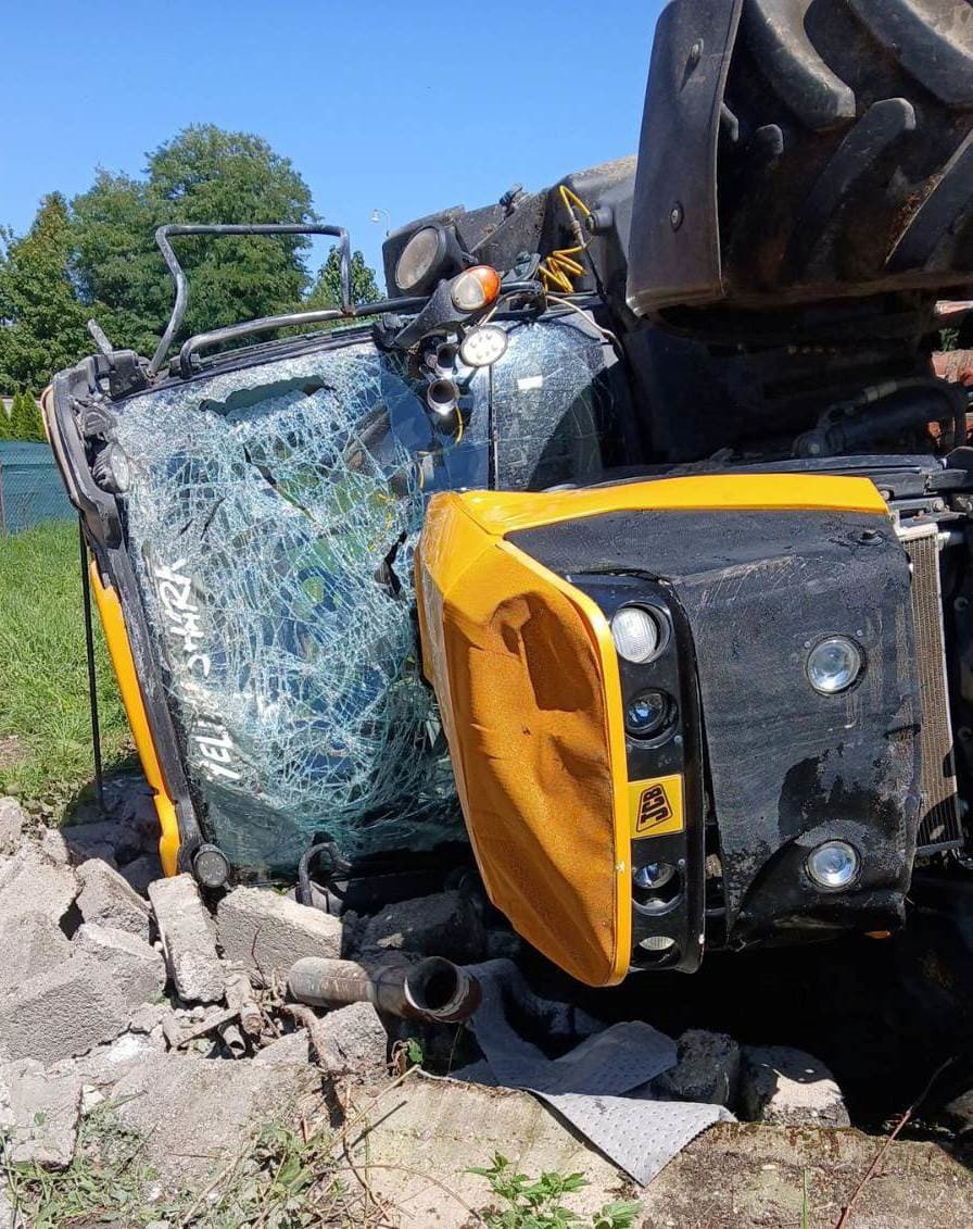 Hasiči zasahovali pri nehode