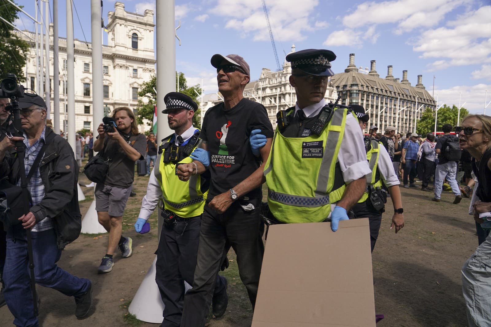 Zakázaná propalestínska demonštrácia Palestine