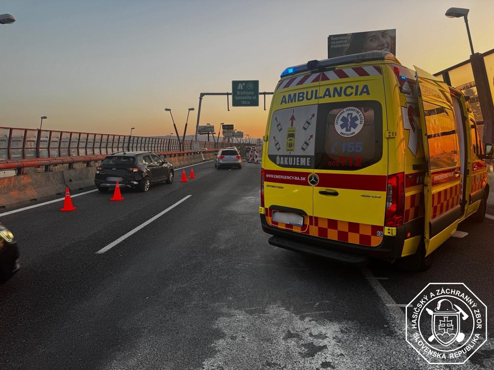 Ranná nehoda v Bratislave: