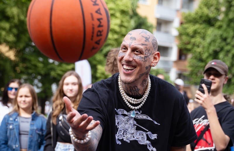 Separ, ktorý sa stal tvárou K Parkov, motivuje mladých k pohybu