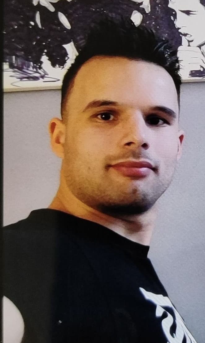 Rudolf Šana používa rôzne identity