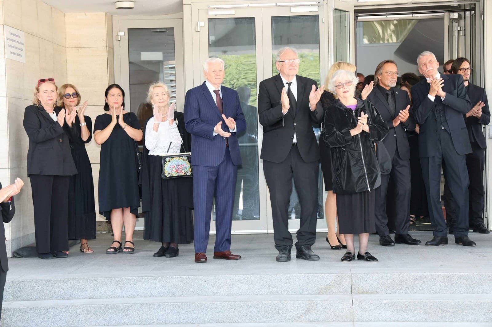 POSLEDNÁ ROZLÚČKA s Oldom