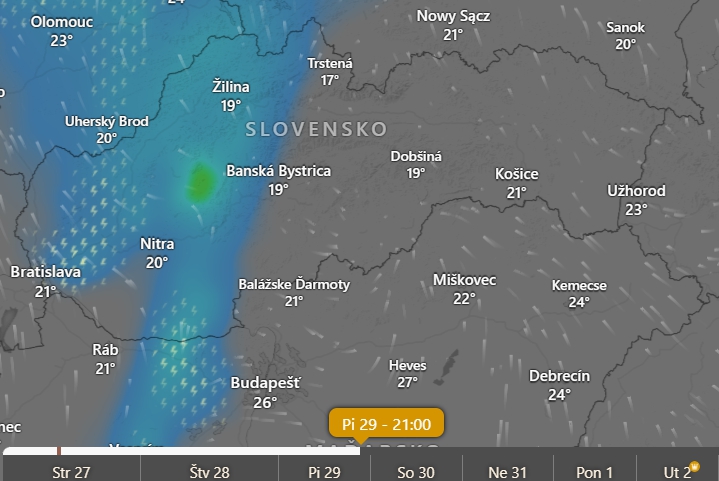 Predpokladané búrky v piatok o 21.00 h