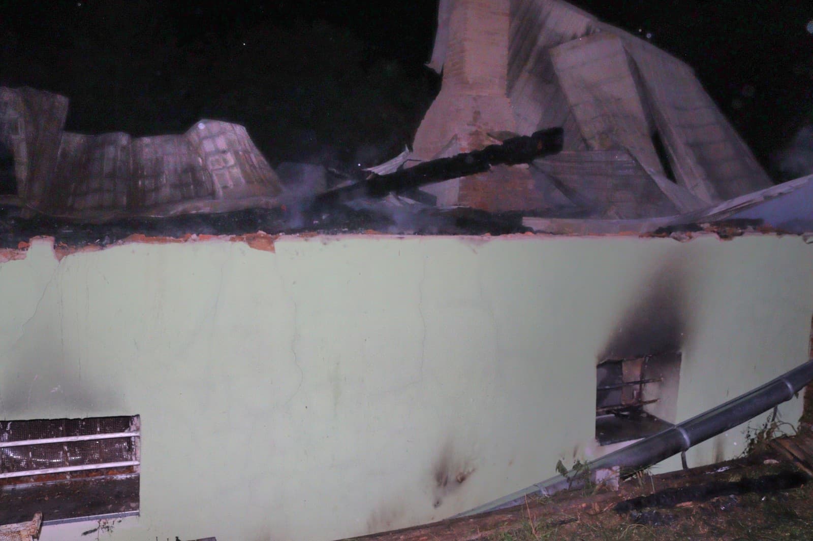 Požiar chaty v Dolnom