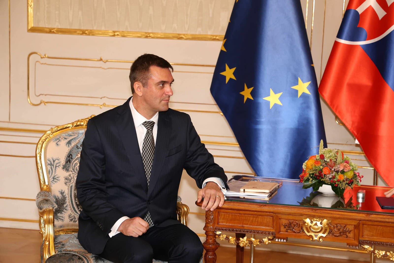 Pellegrini v paláci po