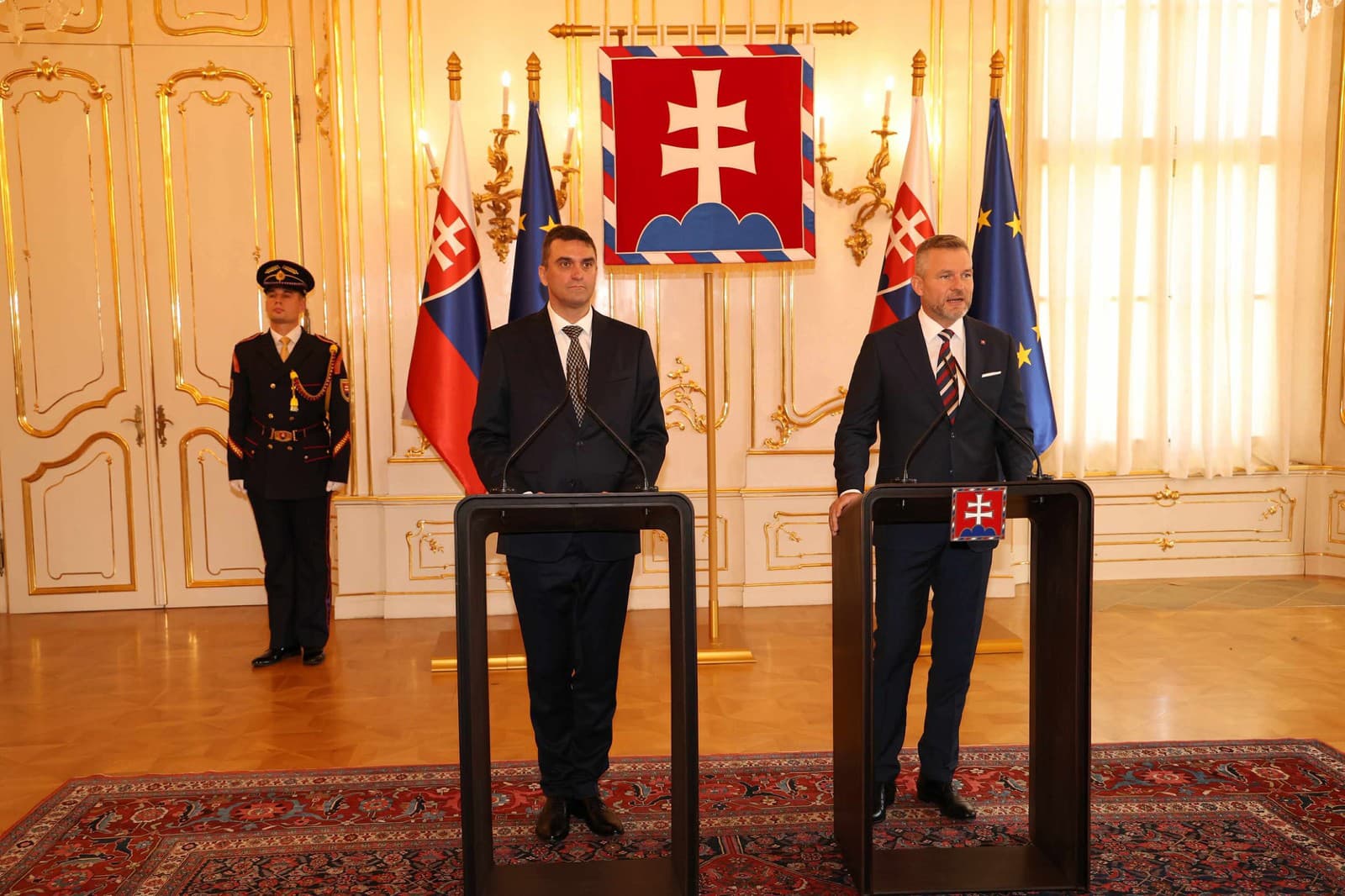 Pellegrini v paláci po