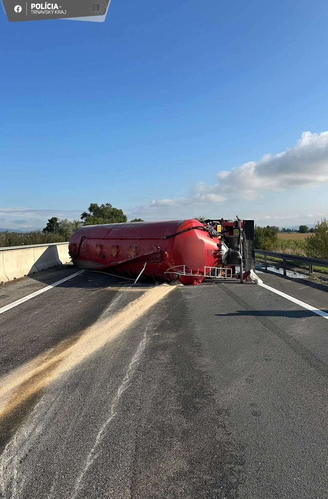 AKTUÁLNE Na D1 havarovali