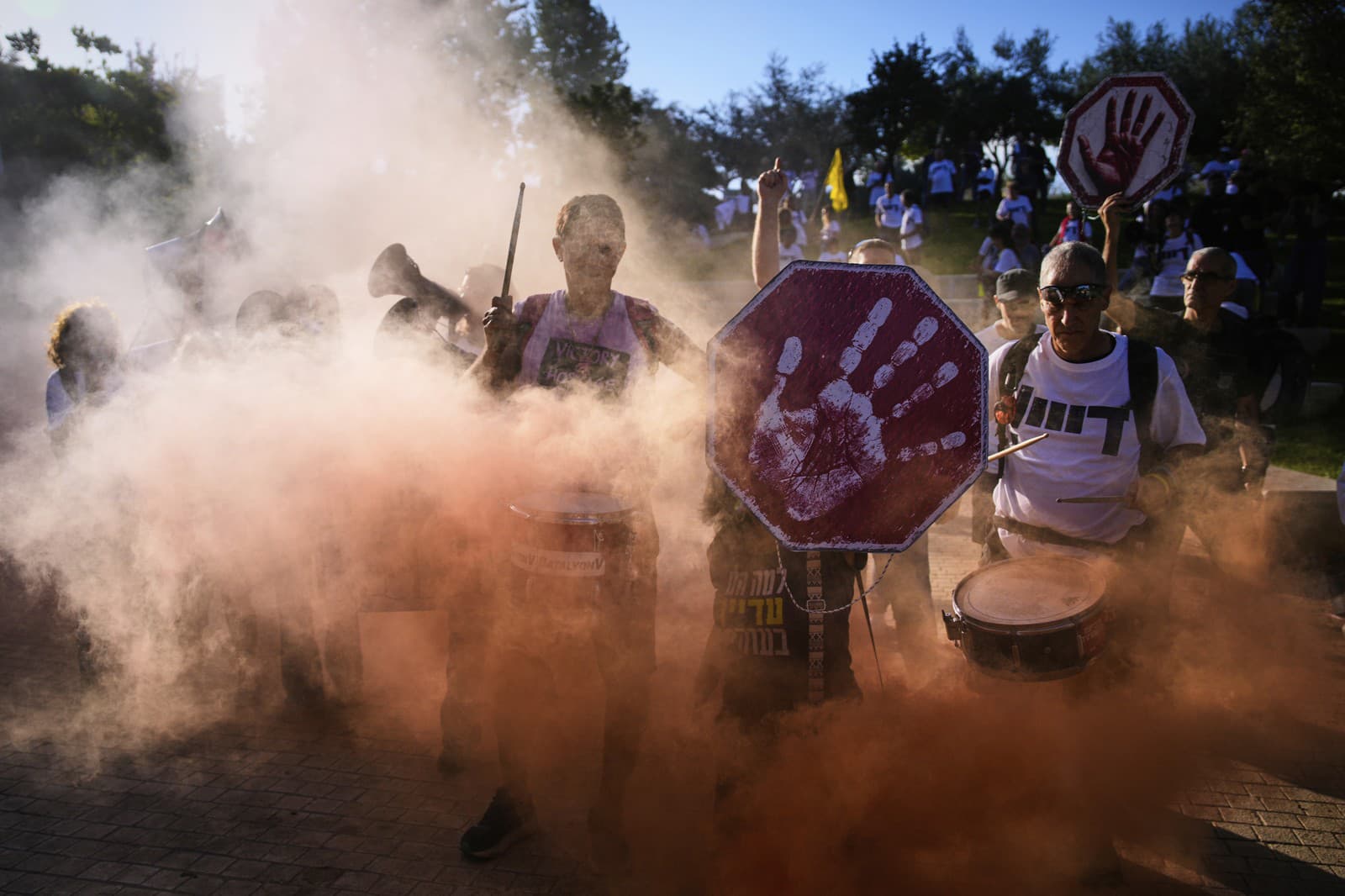 Príbuzní izraelských rukojemníkov protestovali