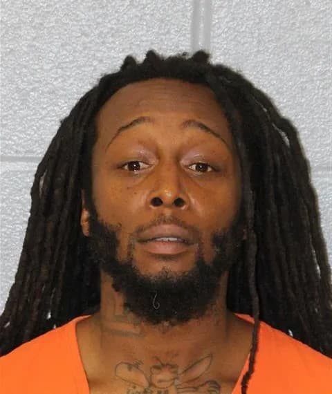 Vražedný útok vo vlaku: