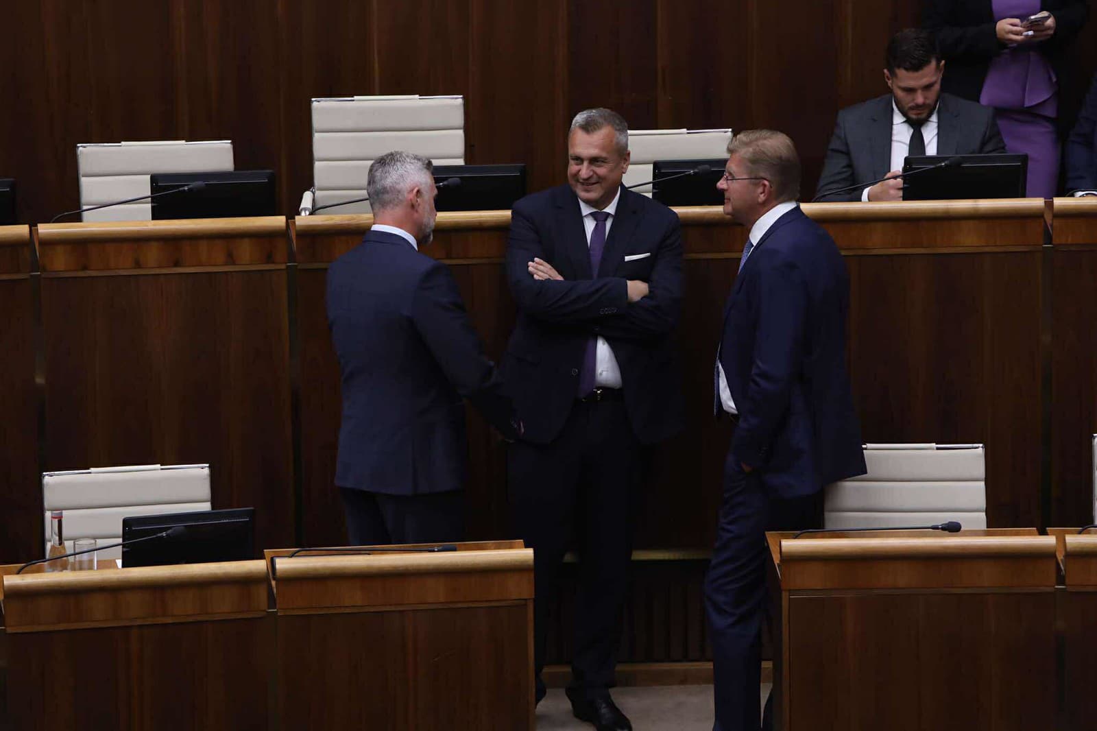 Parlament po letných prázdninách