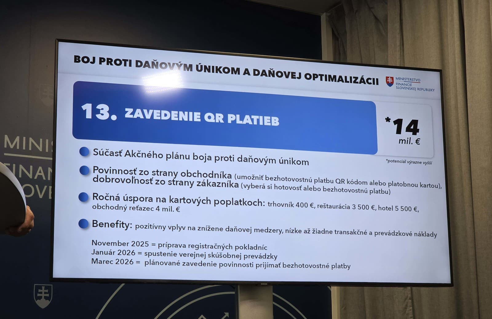 MIMORIADNE Kamenický predstavil nový