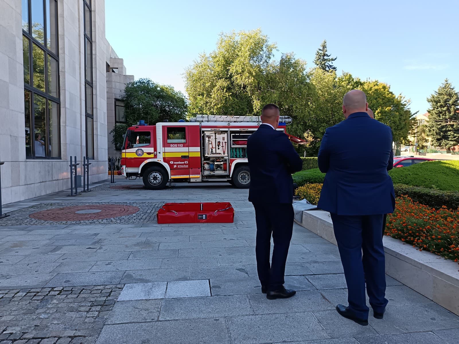 zásah hasičov v parlamente