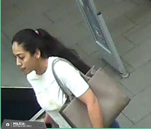 Krádež kabelky v predajni v bratislavskej Mlynskej doline